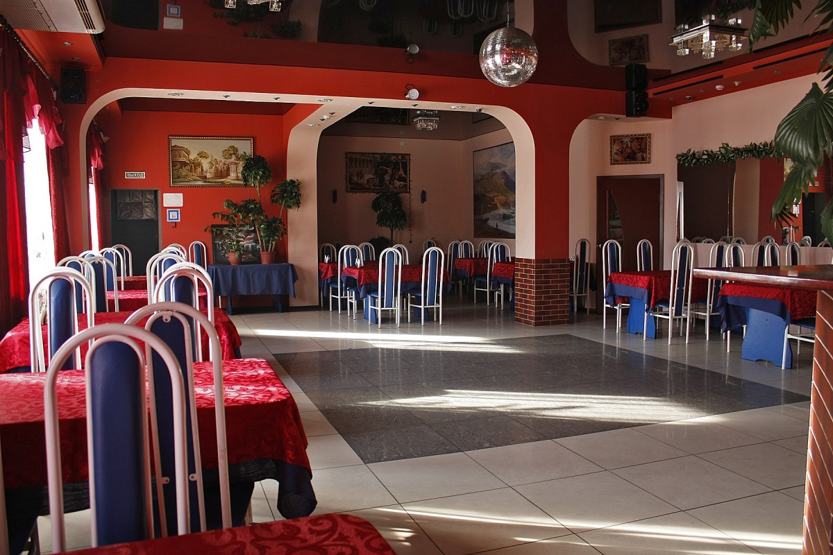 фотокарточка зала для мероприятия Кафе Шахерезада на 70 посадочных мест номеров Краснодара